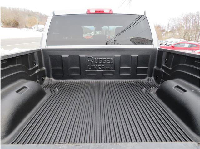 Used 2024 RAM 2500 Big Horn AWD/4WD image 3