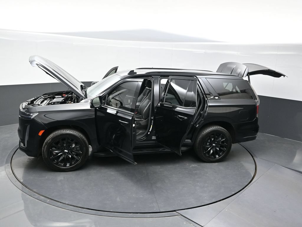 Certified 2022 Cadillac Escalade Sport w/ Touring Package AWD/4WD image 43