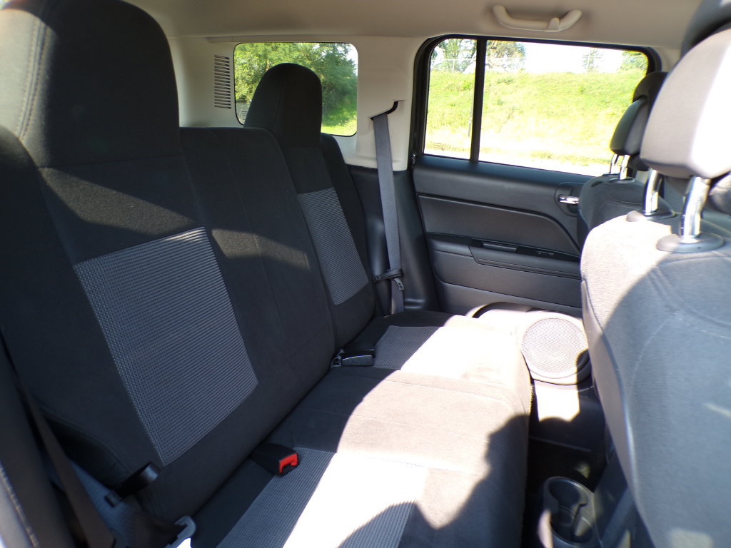 Used 2017 Jeep Patriot Latitude FWD image 18