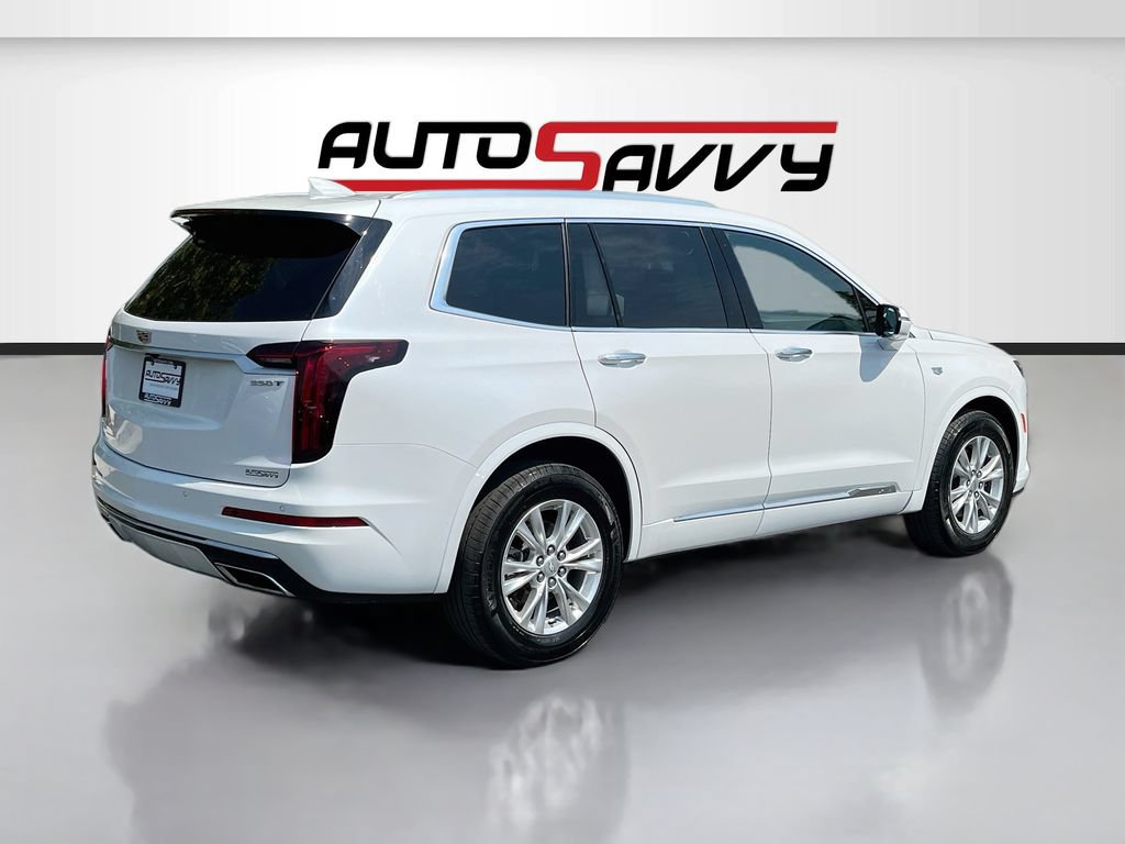 Used 2025 Cadillac XT6 Luxury w/ LPO, Floor Liner Package AWD/4WD image 7