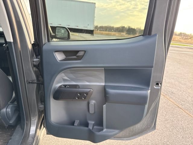 Used 2024 Ford Maverick Lariat w/ Black Appearance Package image 16