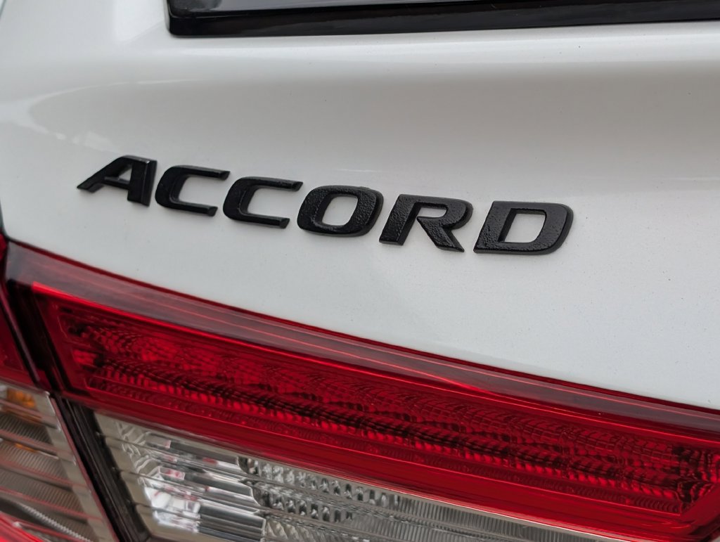 Used 2022 Honda Accord Sport image 34