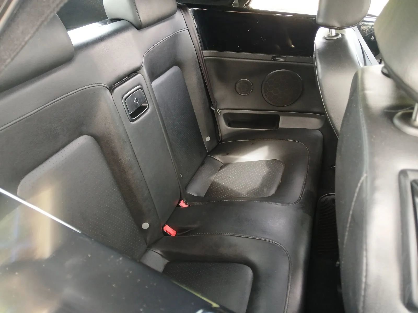 Used 2008 Volkswagen Beetle SE FWD image 16
