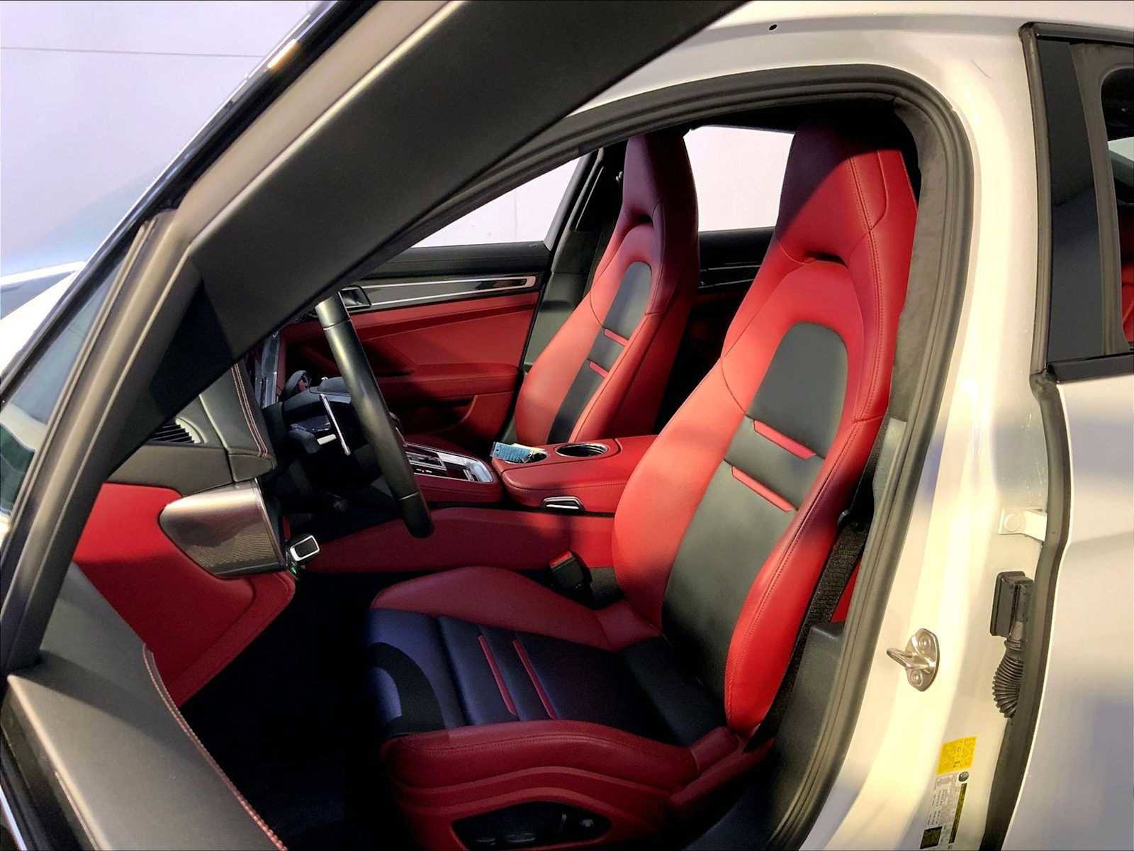 Certified 2023 Porsche Panamera GTS AWD/4WD image 5