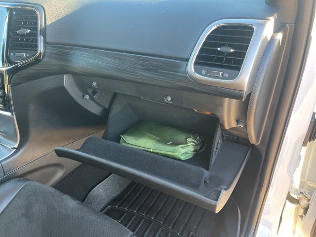 Used 2020 Jeep Grand Cherokee Altitude image 56