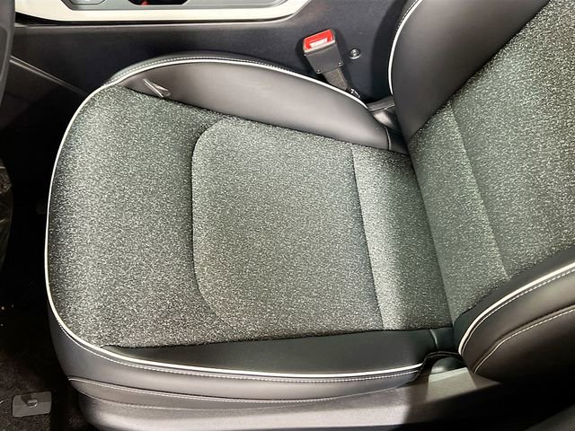 New 2025 Kia K4 GT-Line w/ GT-Line Sunroof Package image 19