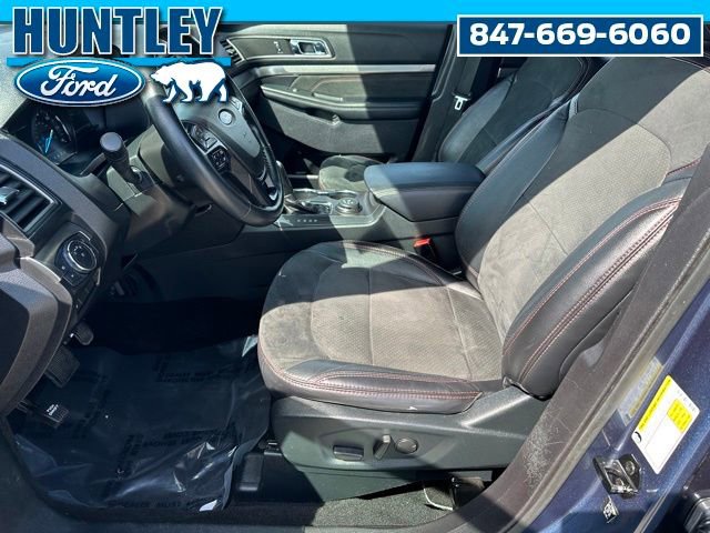 Used 2019 Ford Explorer XLT w/ Equipment Group 202A image 18
