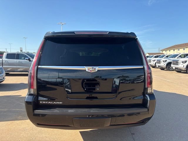Used 2016 Cadillac Escalade ESV Premium AWD/4WD image 4