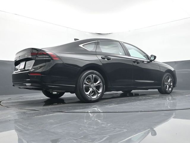 Used 2023 Honda Accord EX-L image 11