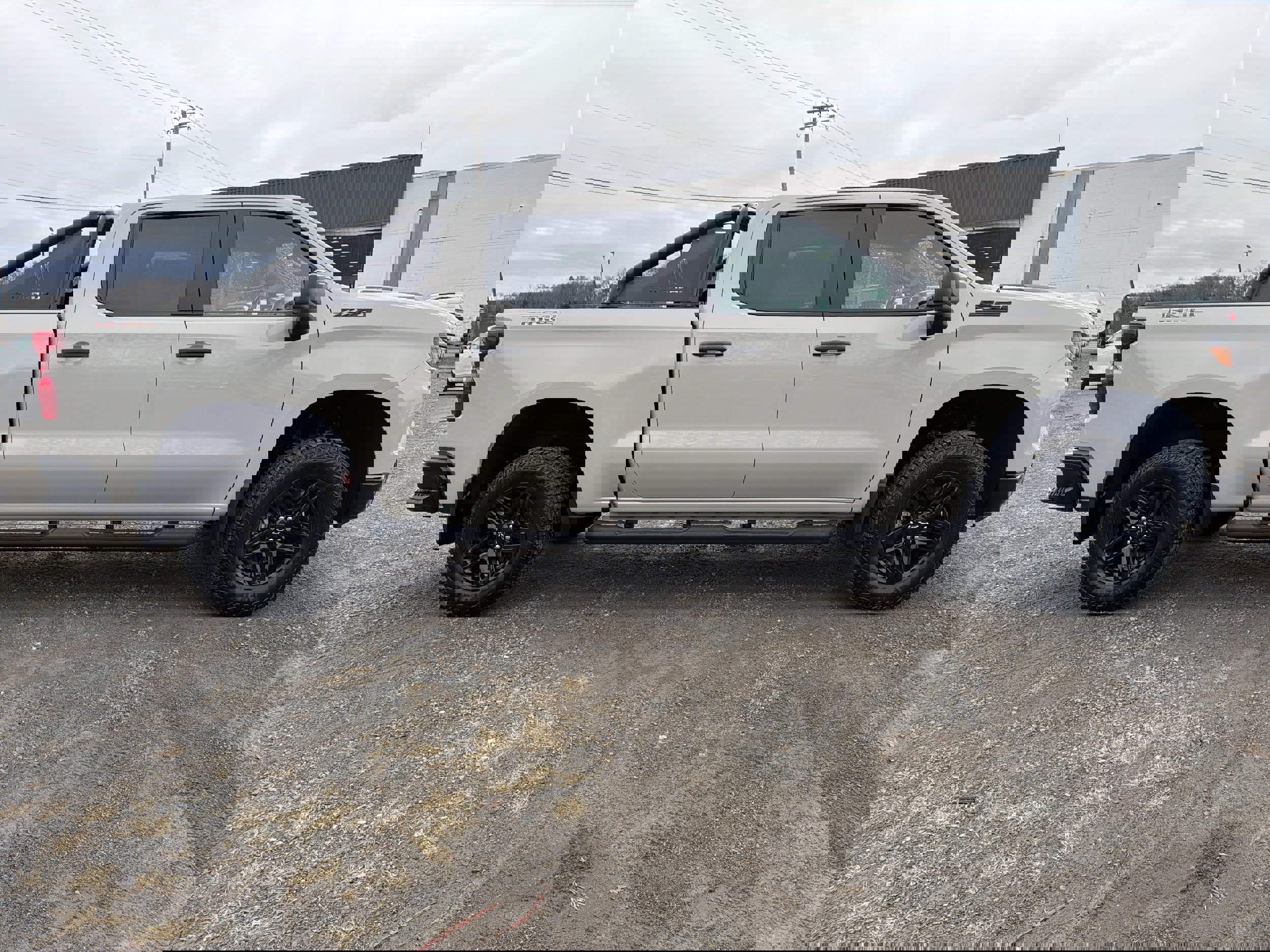 New 2026 Chevrolet Silverado 1500 Custom Trail Boss w/ LPO, Dark Essentials Package image 2