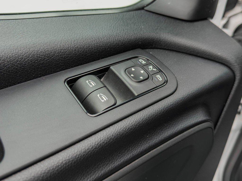 Used 2021 Mercedes-Benz Sprinter 2500 w/ Driver Convenience Package image 24