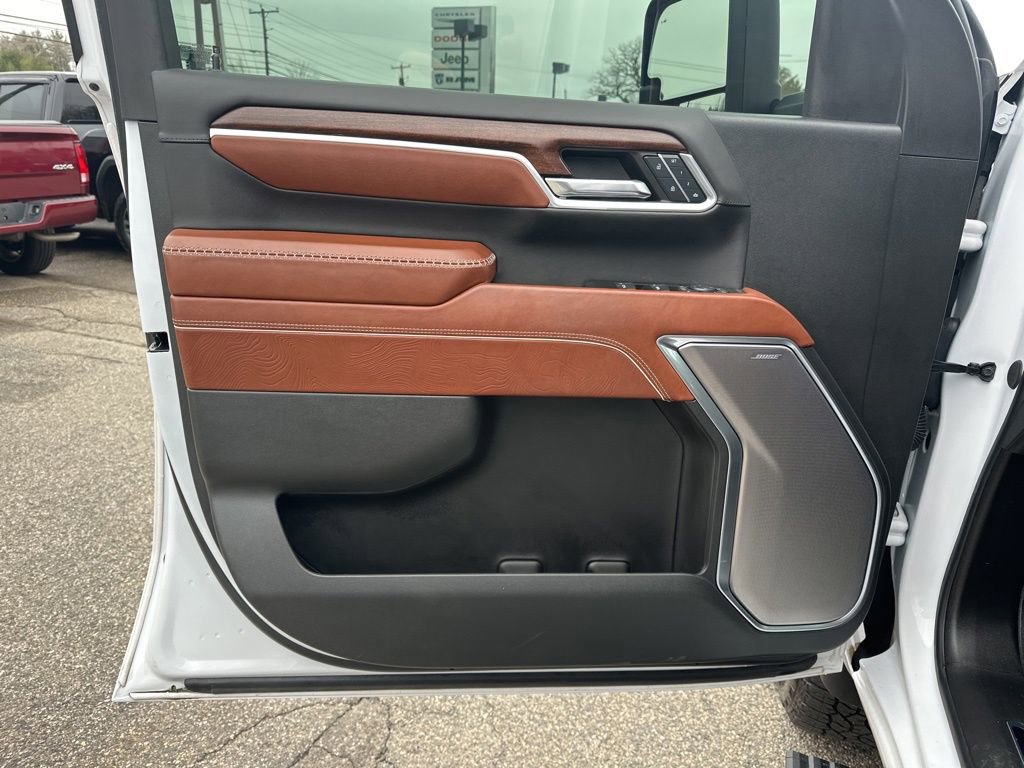 Used 2024 GMC Sierra 2500 Denali Ultimate image 17