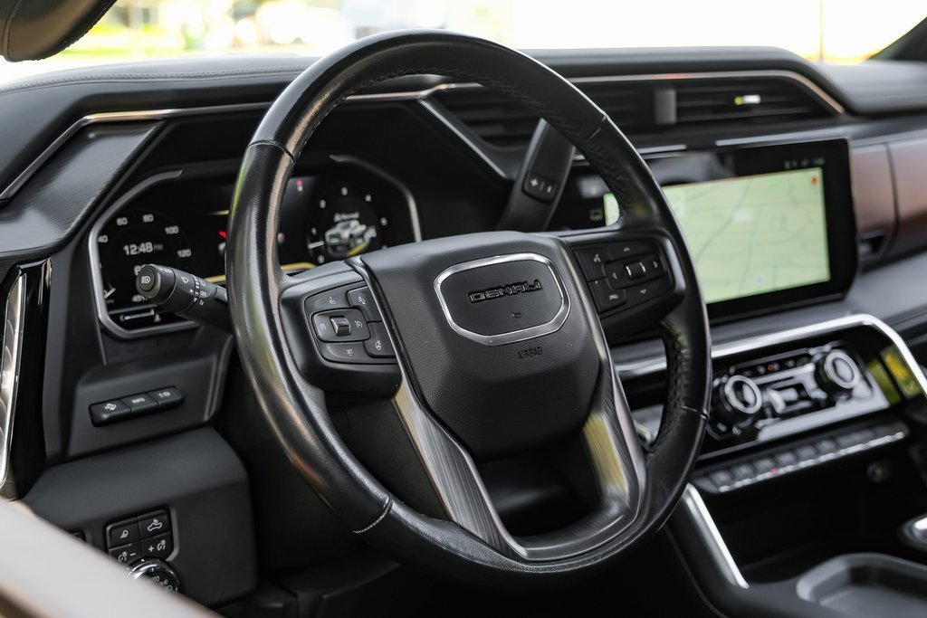 Used 2024 GMC Sierra 3500 Denali Ultimate image 19