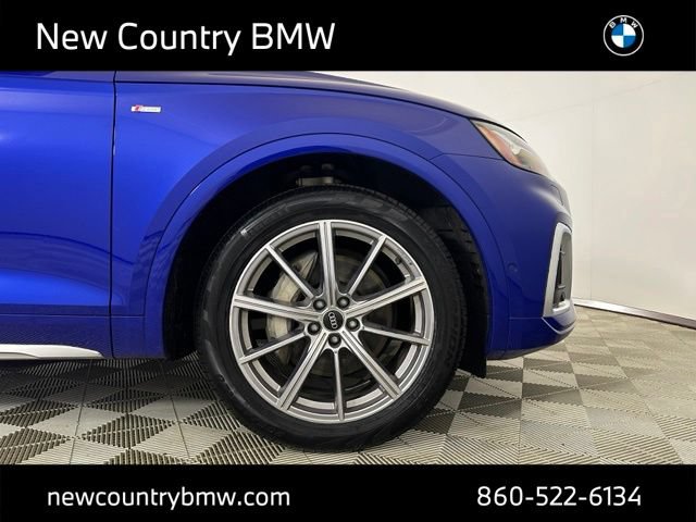 Used 2023 Audi Q5 e Prestige AWD/4WD image 7