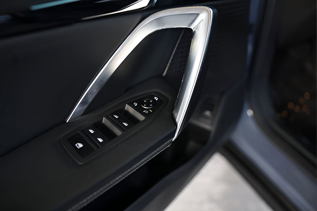 Used 2023 BMW X1 xDrive28i w/ Convenience Package image 27