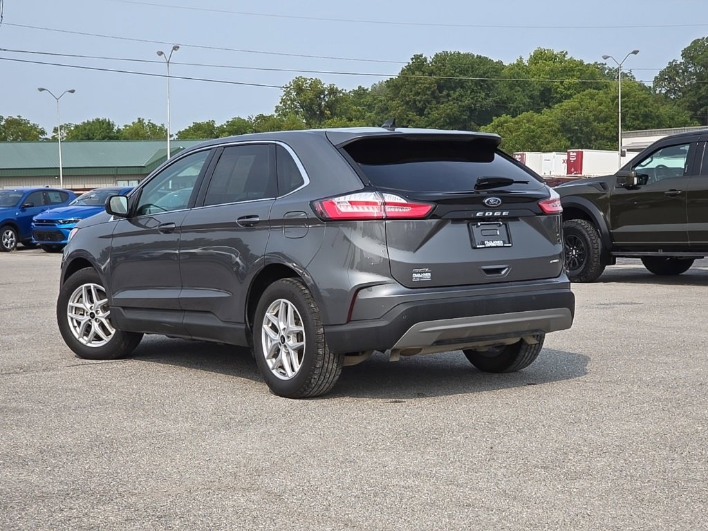Used 2024 Ford Edge SEL image 5