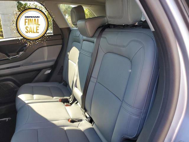 Certified 2022 Lincoln Corsair FWD w/ Equipment Group 101A image 17