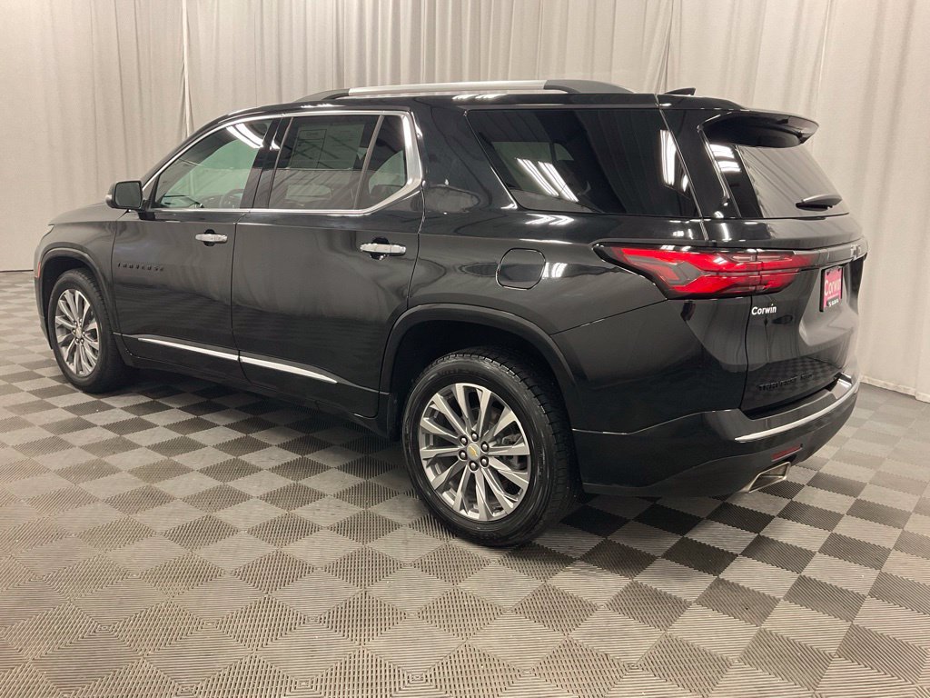 Used 2023 Chevrolet Traverse Premier w/ LPO, Floor Liner Package AWD/4WD image 8