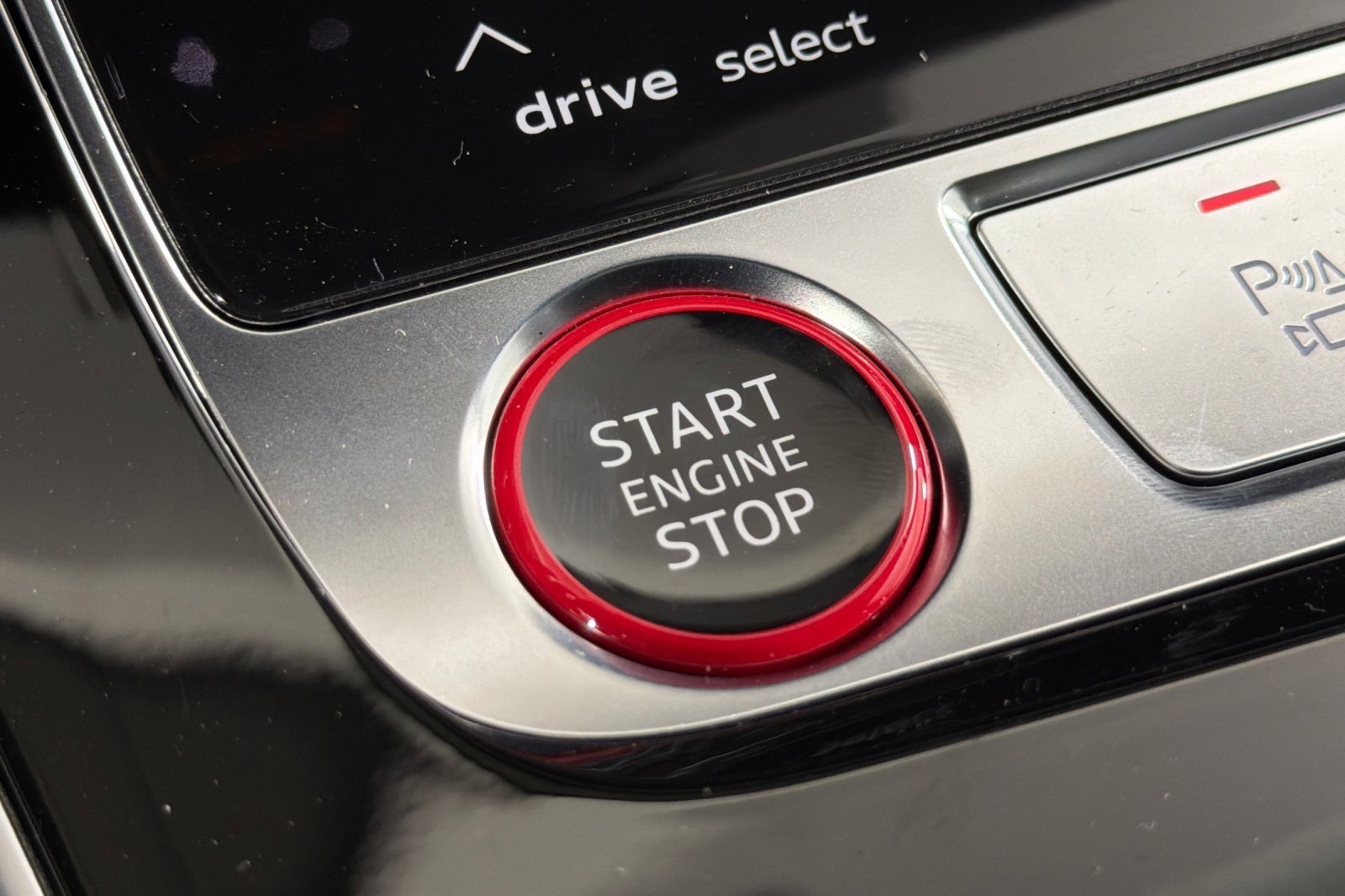 New 2026 Audi RS Q8 performance image 22