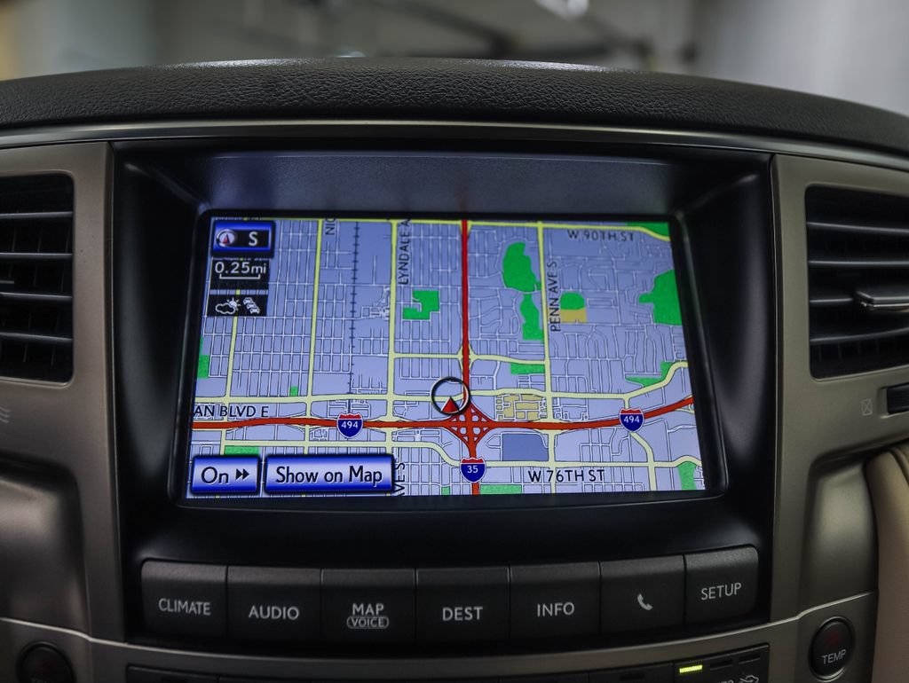 Used 2015 Lexus LX 570 4WD image 15
