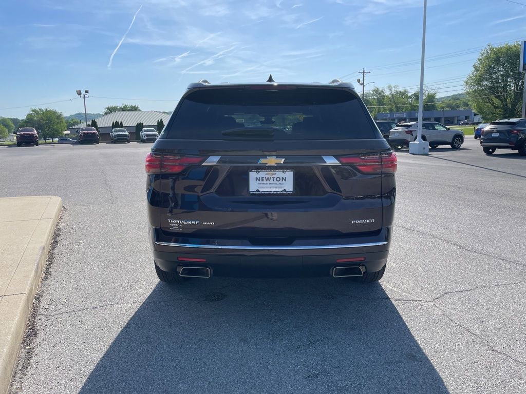 Used 2023 Chevrolet Traverse Premier AWD/4WD image 53