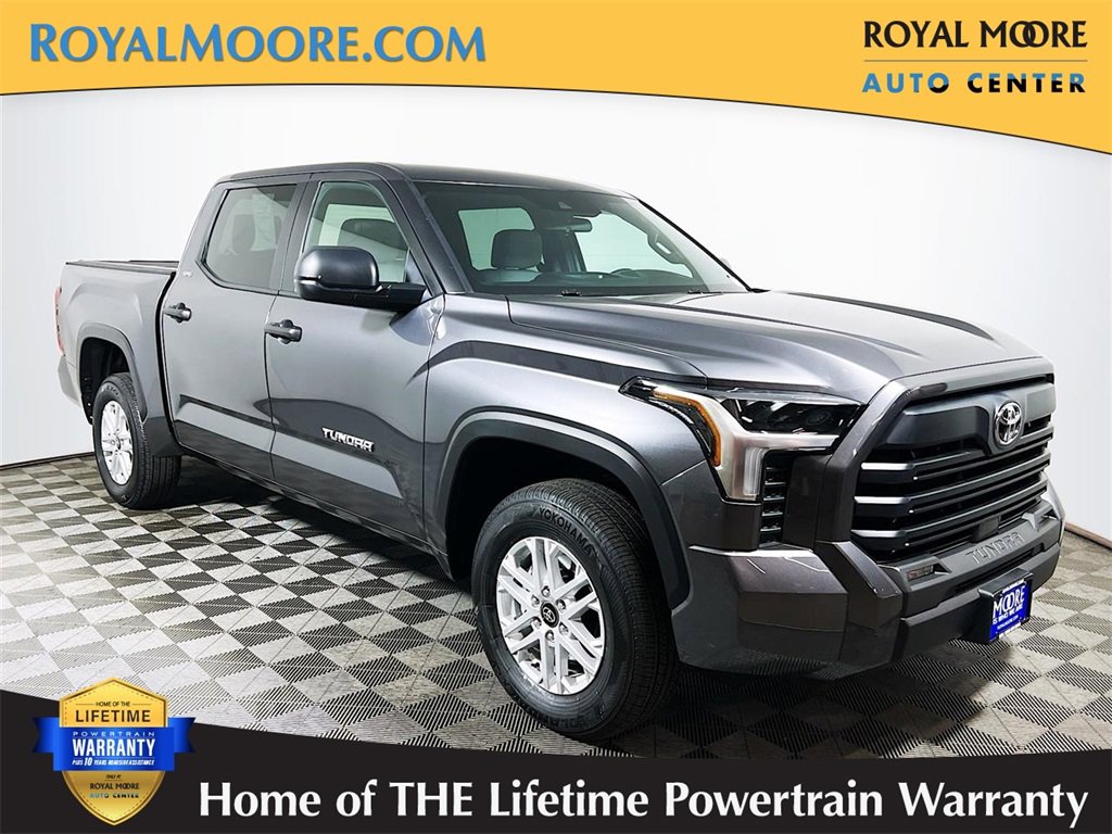 Used 2025 Toyota Tundra SR5 image 1