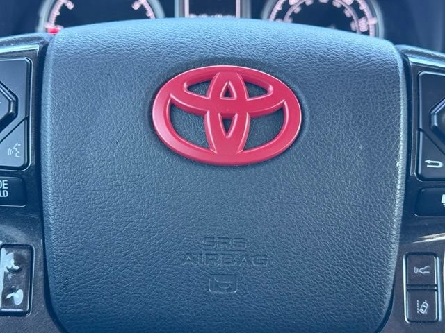 Used 2022 Toyota 4Runner TRD Off-Road Premium w/ Moonroof Package AWD/4WD image 25