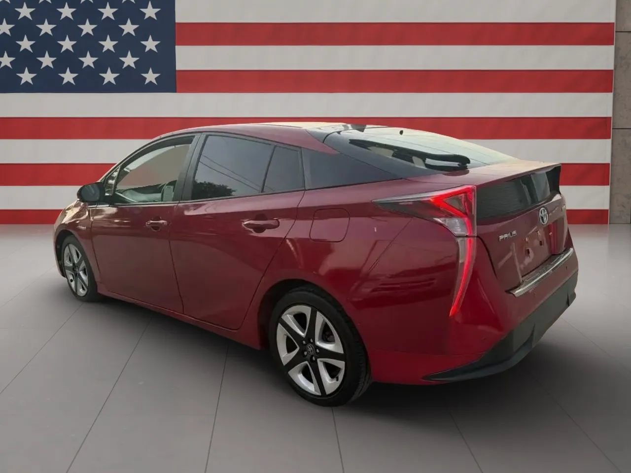 Used 2017 Toyota Prius Four Touring FWD image 9