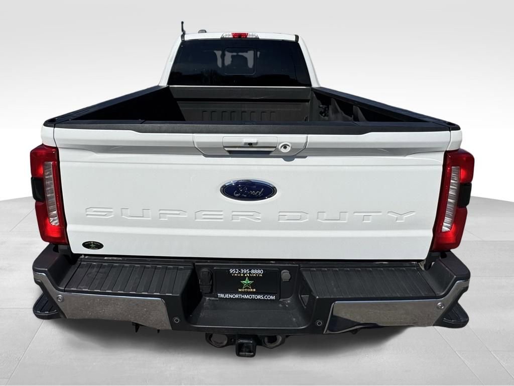 Used 2023 Ford F250 Lariat w/ Lariat Ultimate Package AWD/4WD image 9