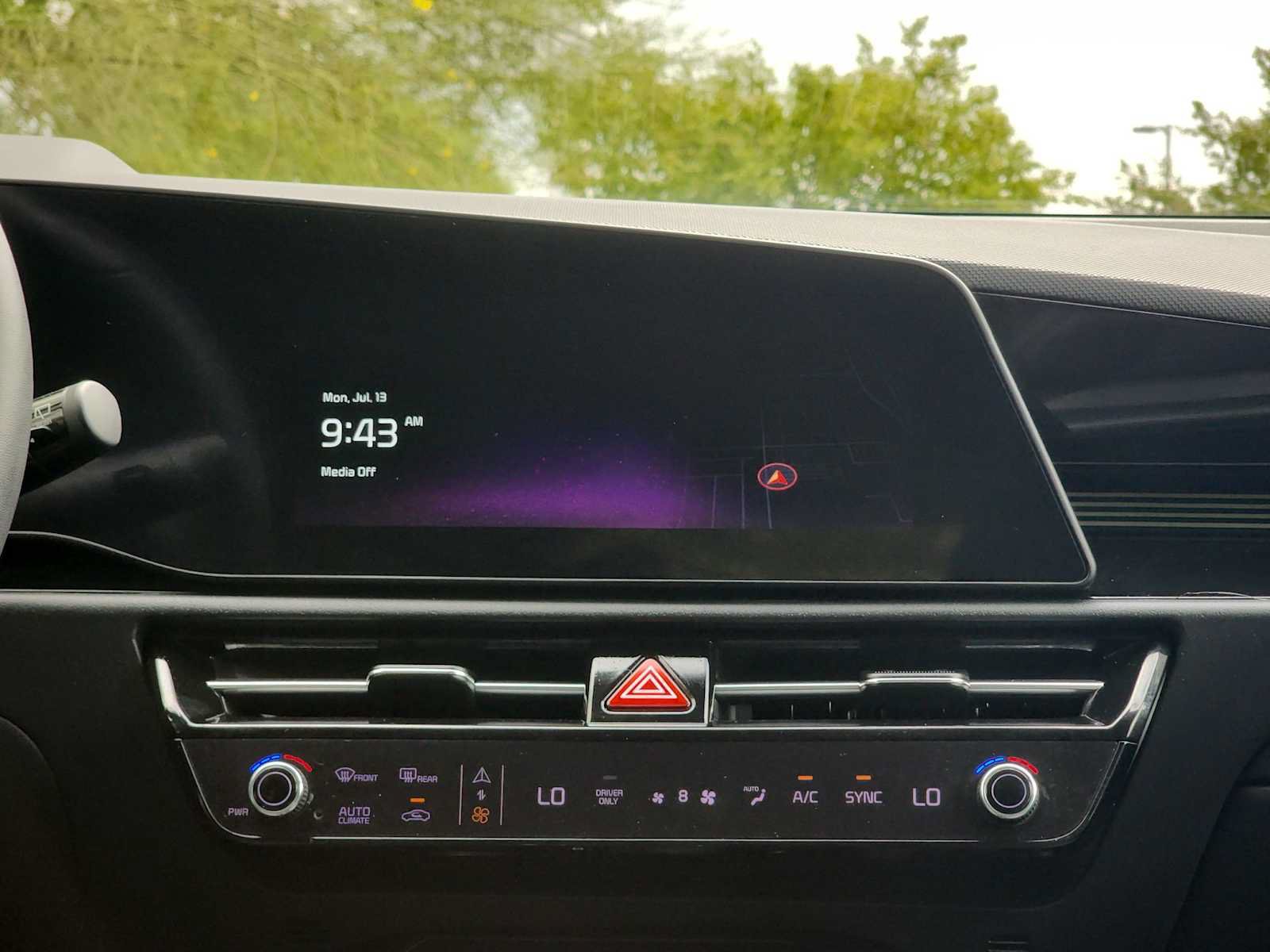 Used 2023 Kia Niro EX Touring FWD image 20