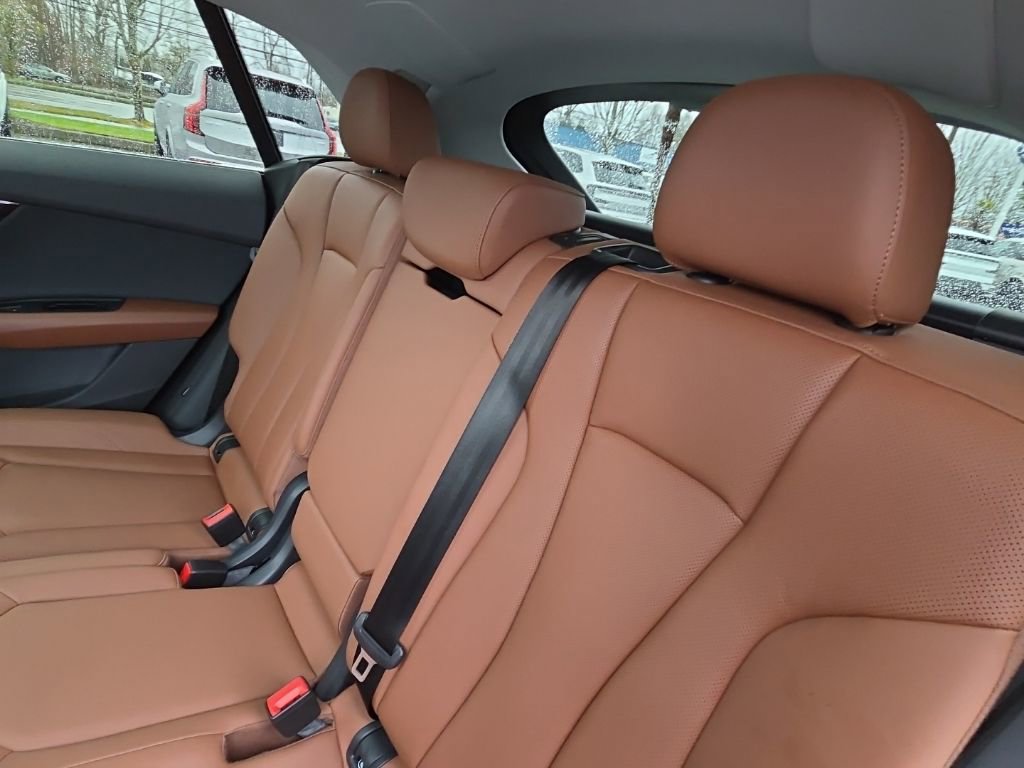 Used 2022 Audi Q8 Premium Plus image 6