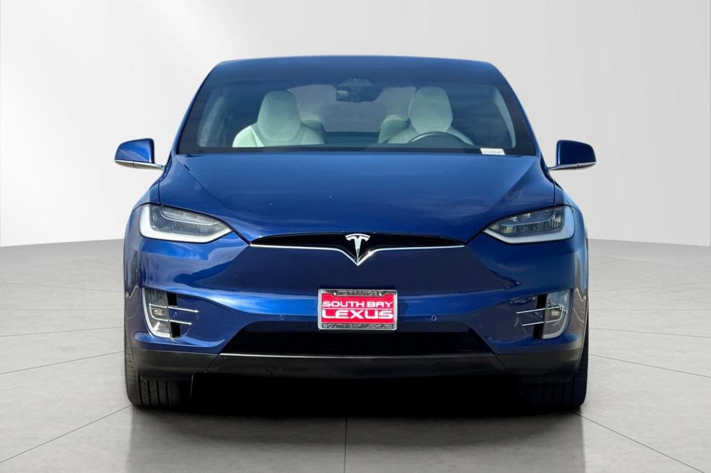 Used 2018 Tesla Model X AWD/4WD image 9