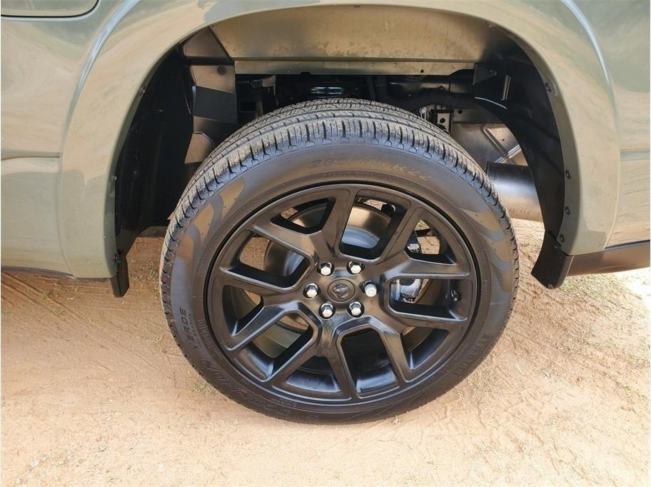 Used 2026 RAM 1500 Laramie w/ Night Edition AWD/4WD image 8
