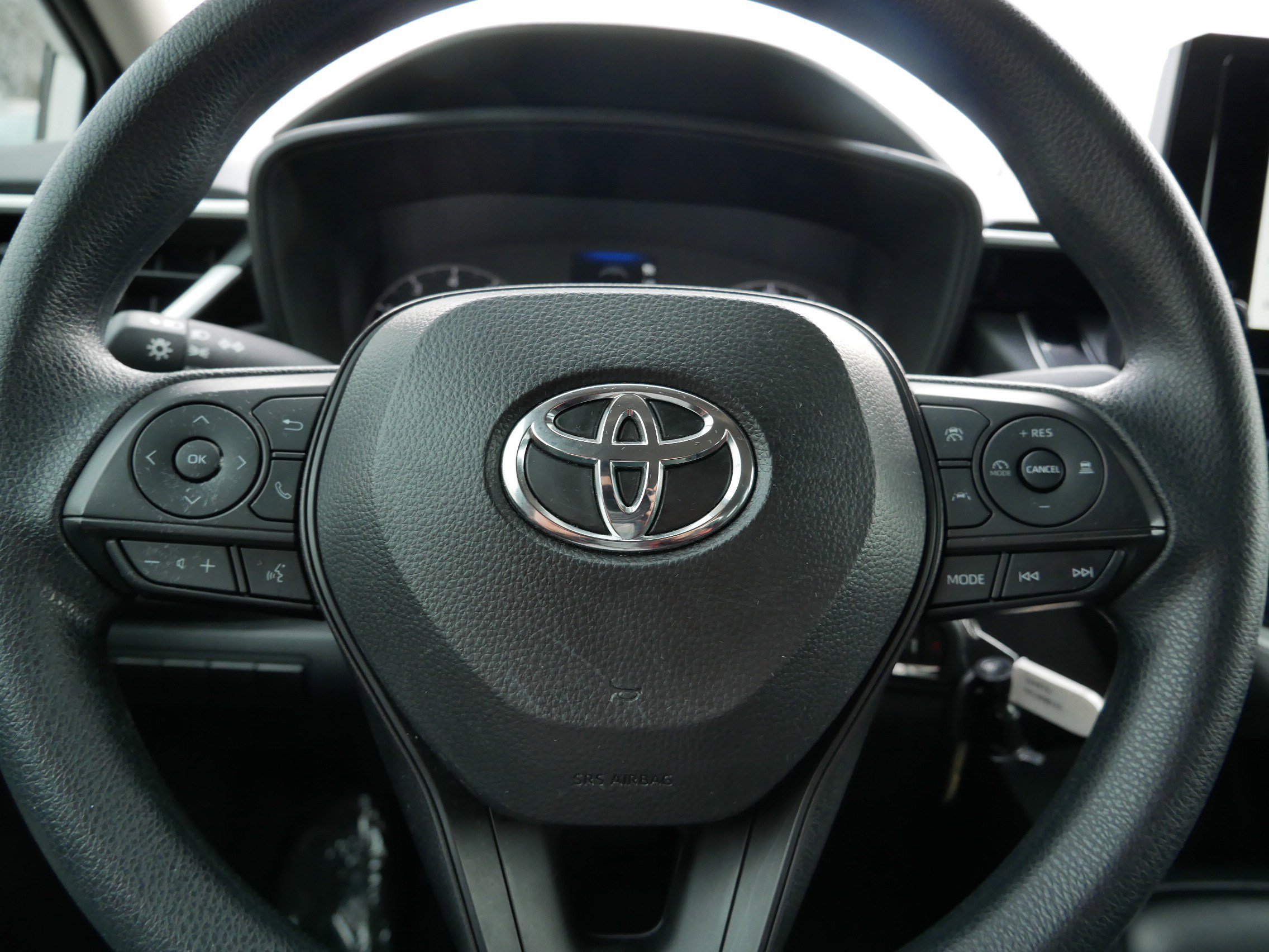 Certified 2024 Toyota Corolla LE image 25