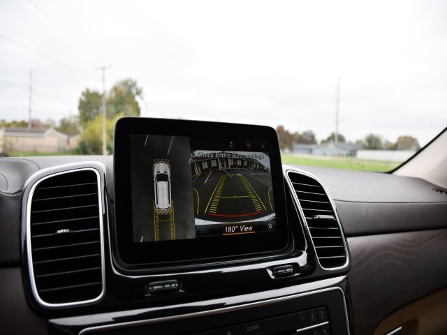 Used 2017 Mercedes-Benz GLS 550 4MATIC image 13