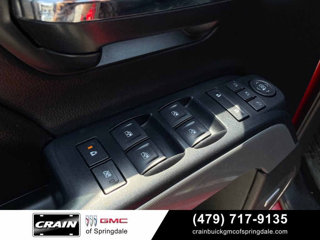Used 2017 Chevrolet Silverado 1500 LTZ Z71 w/ LTZ Plus Package AWD/4WD image 12