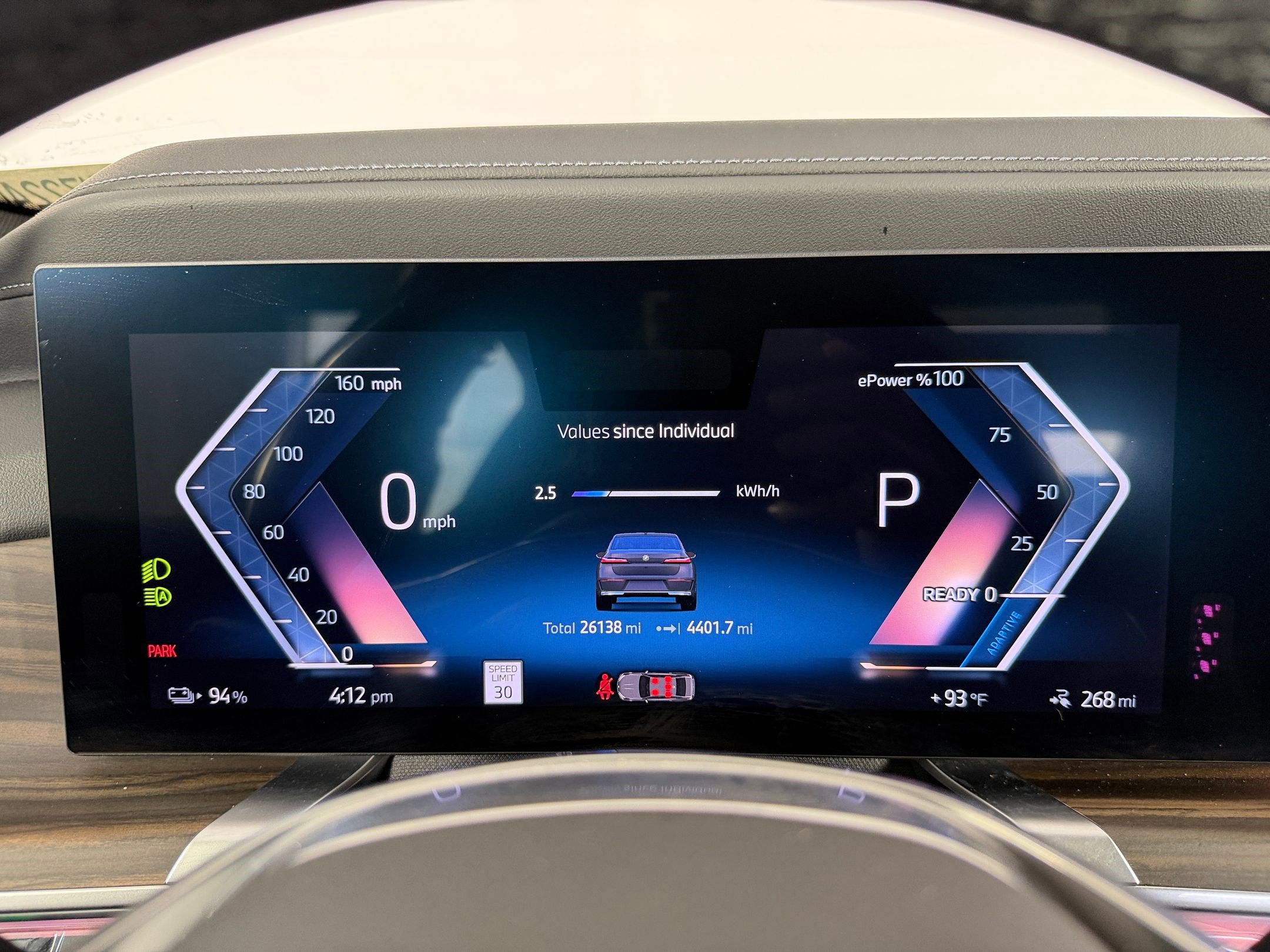 Used 2023 BMW i7 xDrive60 AWD/4WD image 27