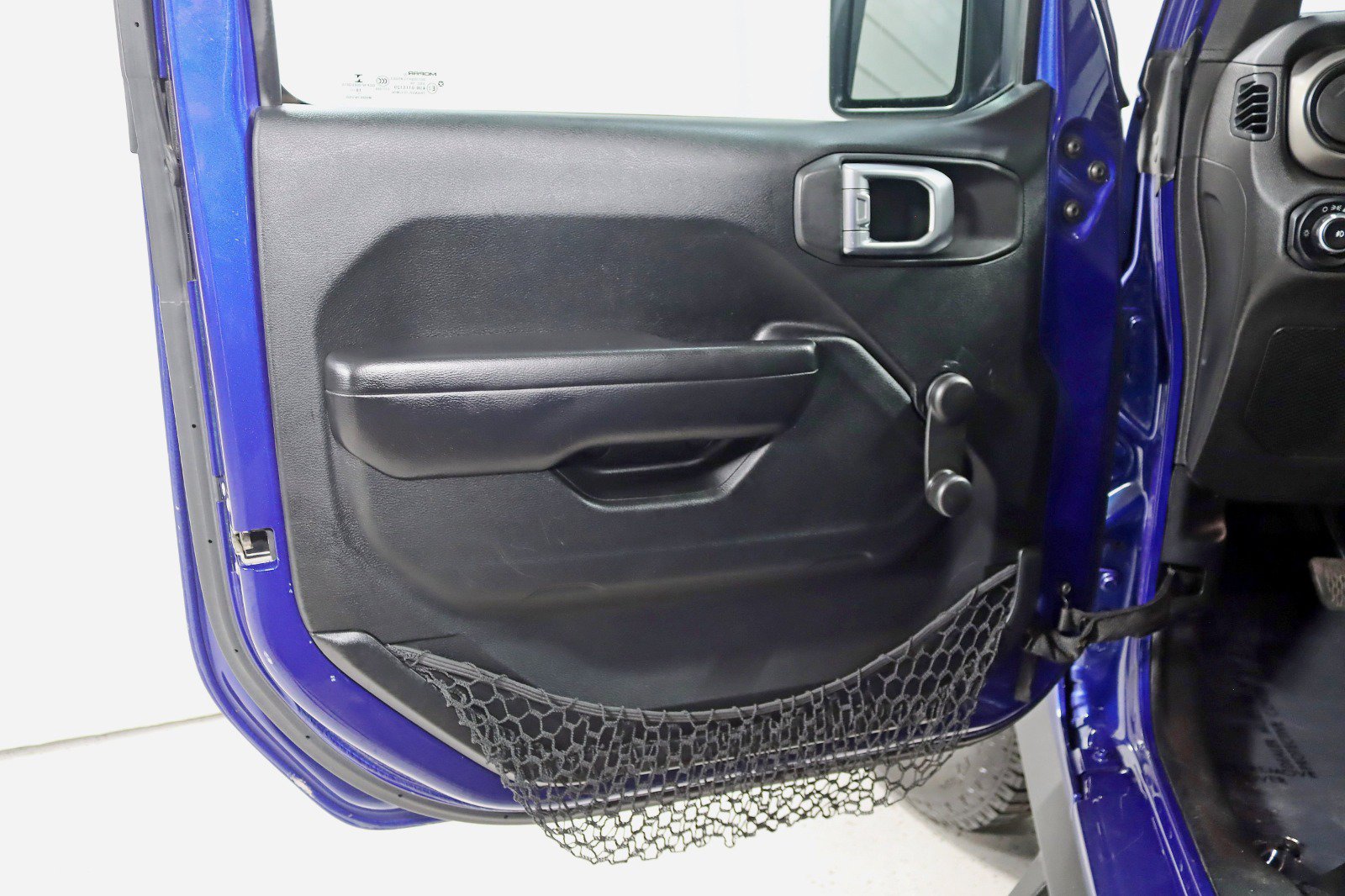 Used 2018 Jeep Wrangler Unlimited Sport AWD/4WD image 30