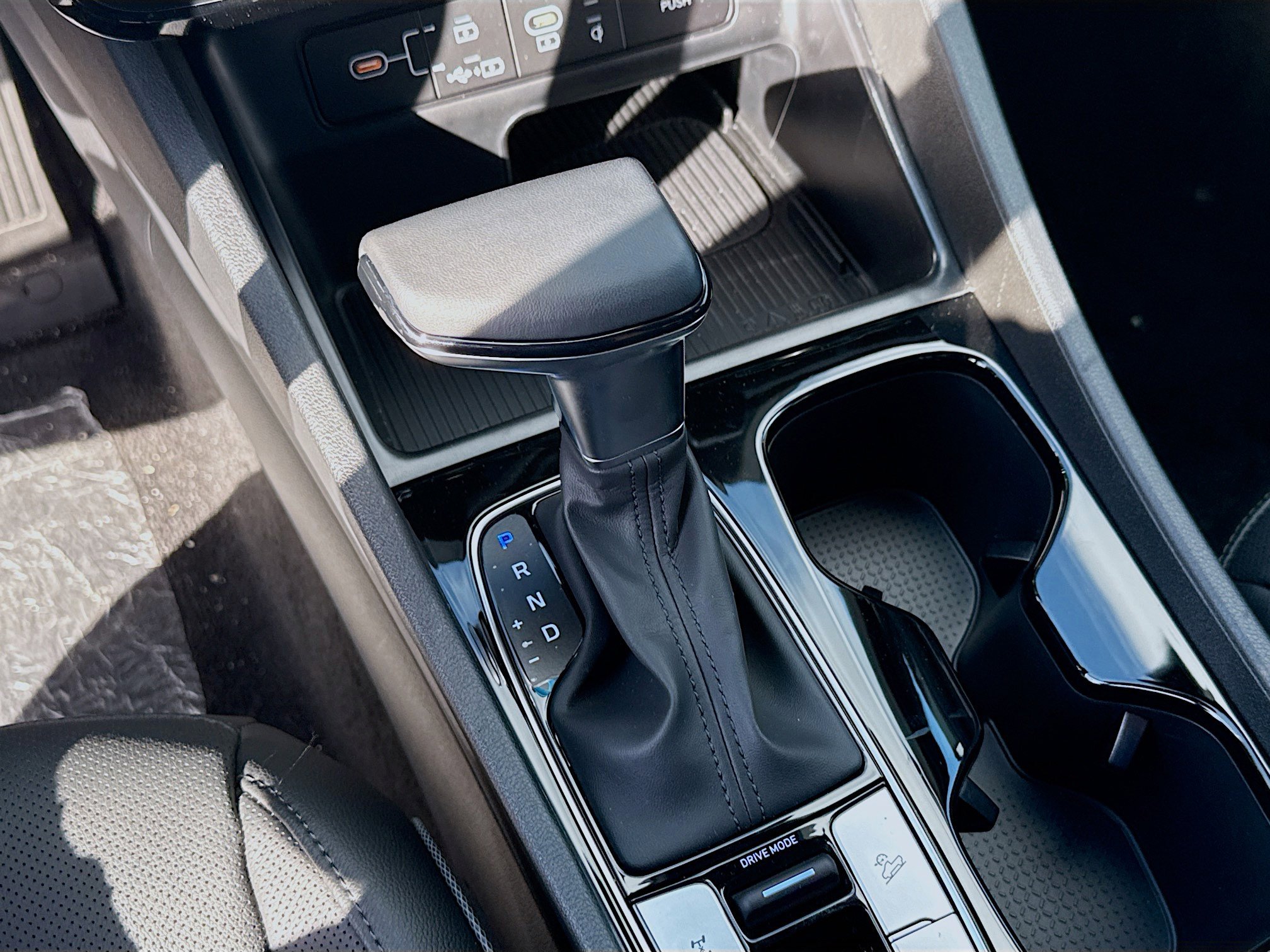 New 2025 Hyundai Santa Cruz Limited image 14