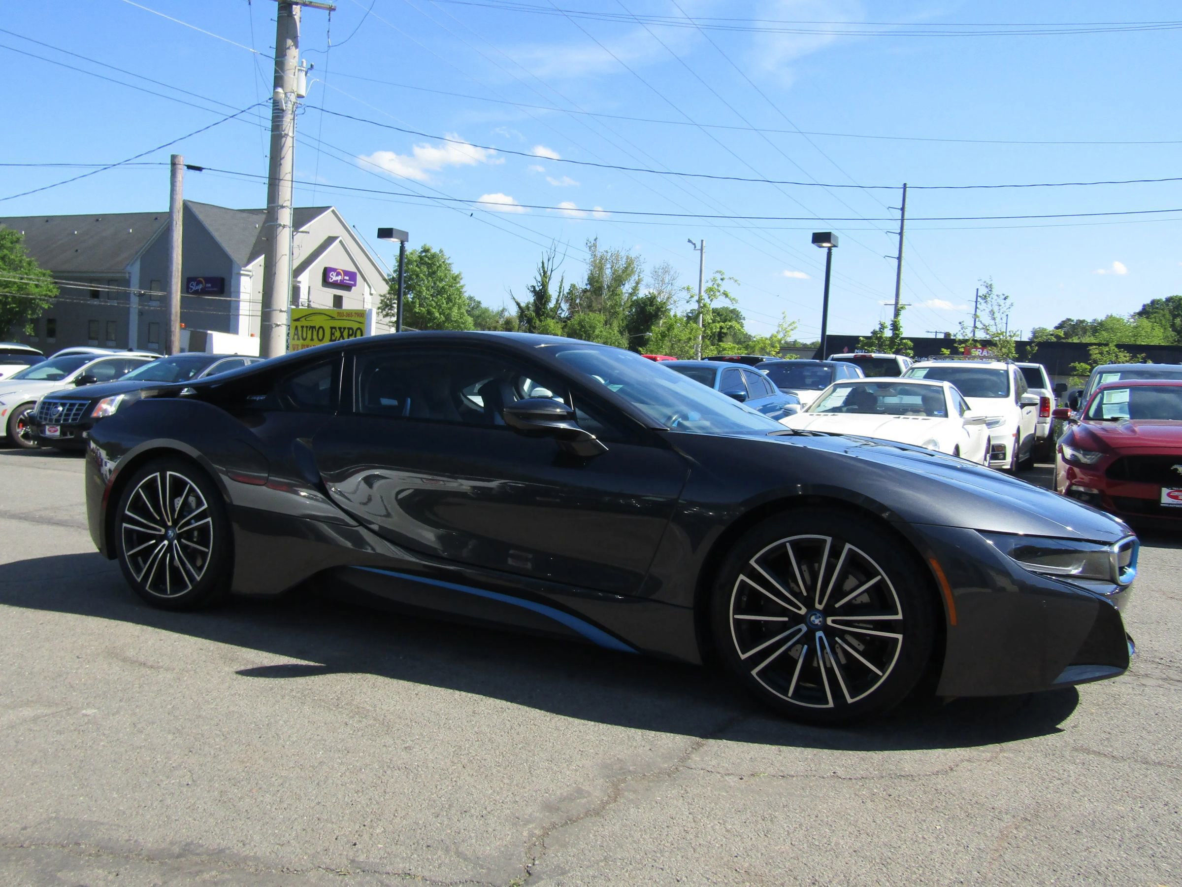 Used 2019 BMW i8 Coupe AWD/4WD image 13