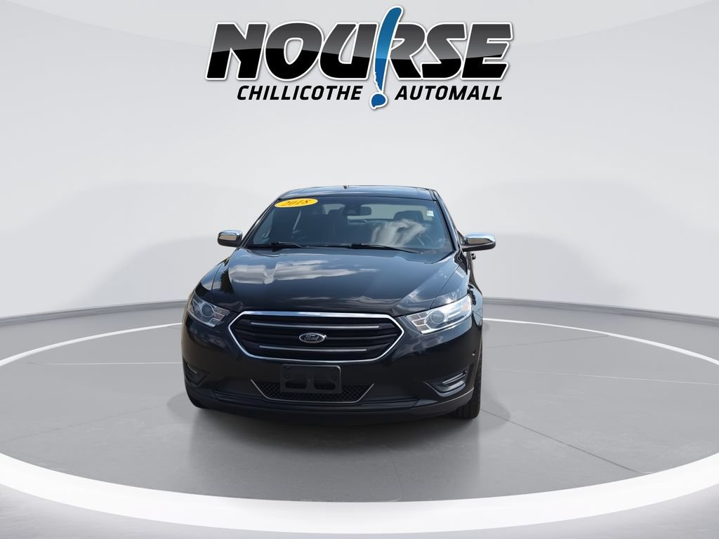 Used 2018 Ford Taurus Limited w/ Driver Assist Package FWD image 3