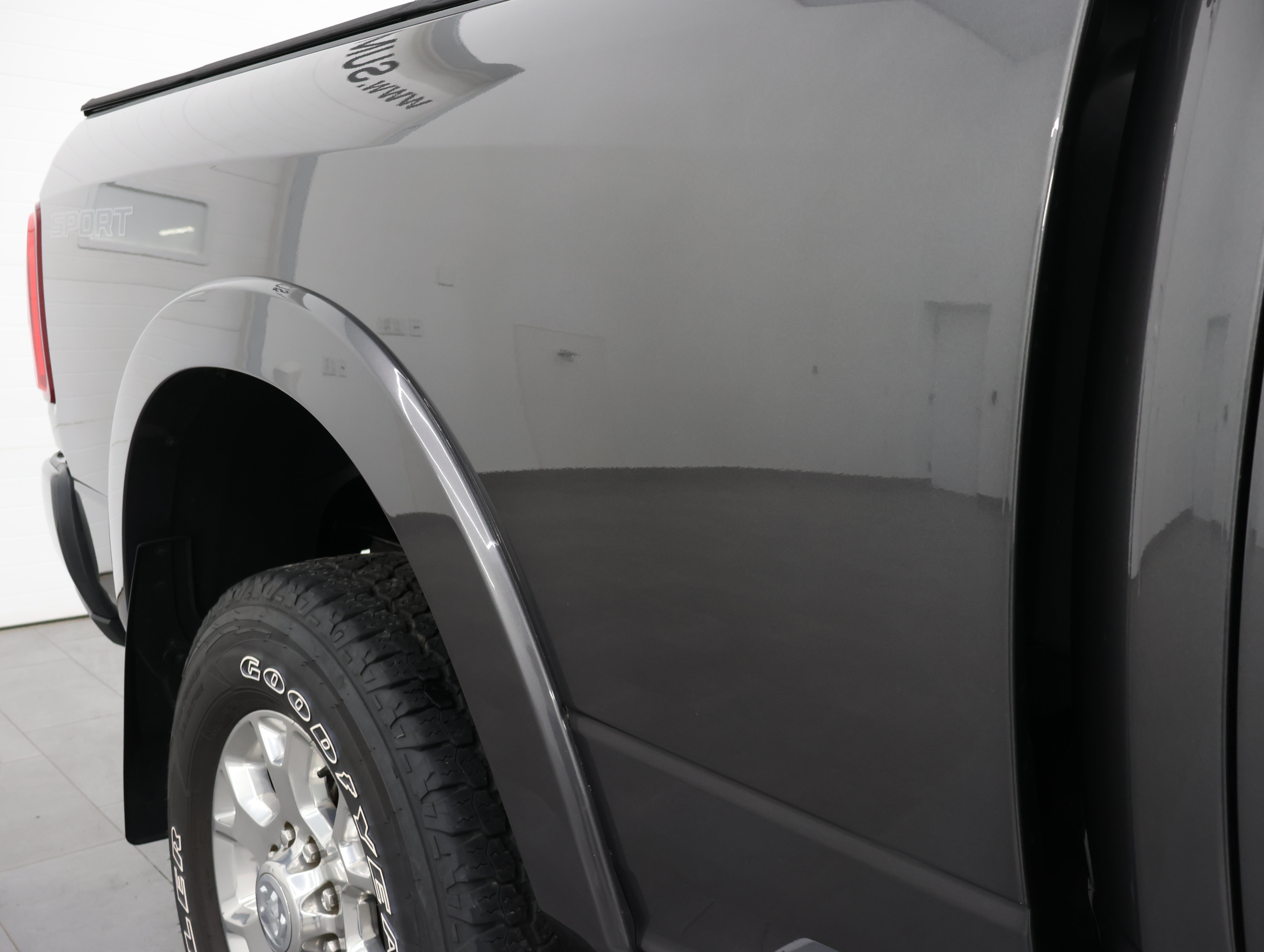 Used 2019 RAM 3500 Laramie AWD/4WD image 26