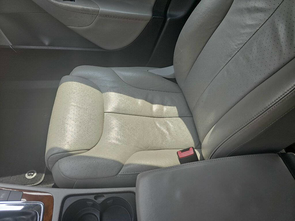 Used 2007 Volkswagen Passat 3.6 image 13