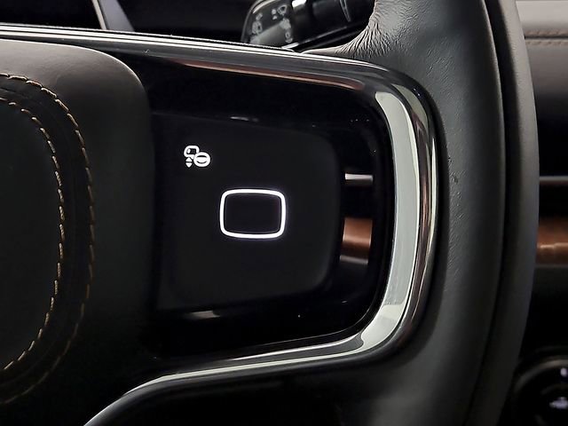 Used 2025 Lincoln Navigator Black Label image 23