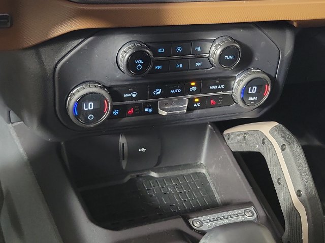 Used 2024 Ford Bronco Outer Banks AWD/4WD image 29