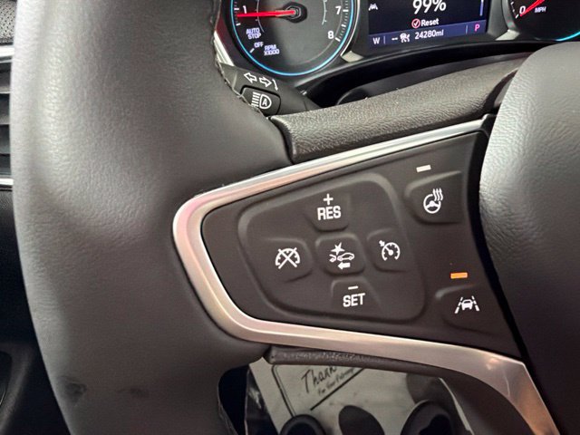 Used 2023 Chevrolet Equinox Premier AWD/4WD image 27
