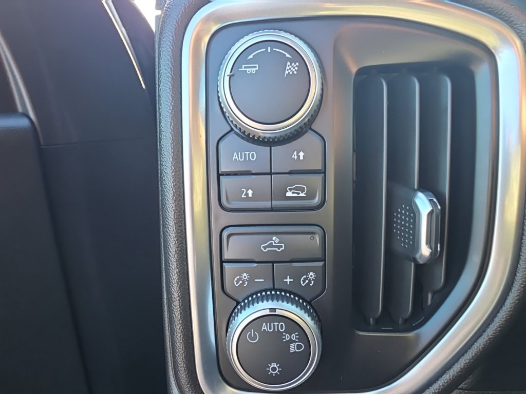 Used 2019 GMC Sierra 1500 SLE w/ SLE Value Package AWD/4WD image 28