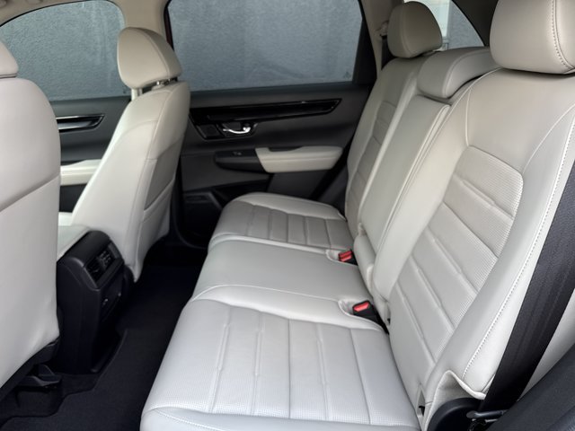 Used 2025 Honda CR-V EX-L image 6