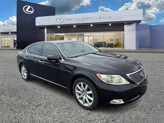 Used 2008 Lexus LS 460 RWD image 1