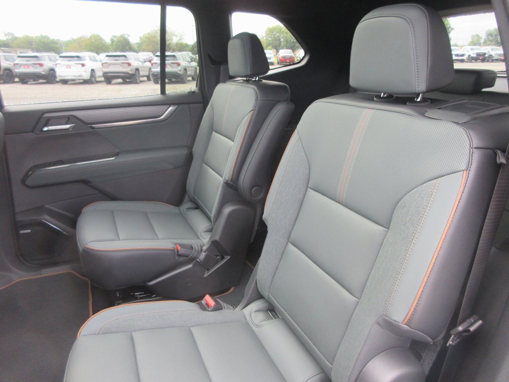 New 2026 GMC Acadia AT4 w/ Super Cruise Package image 14